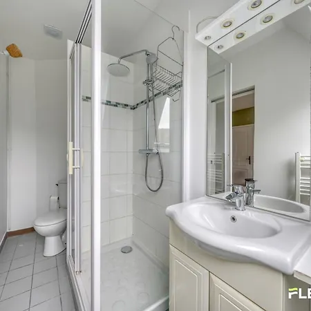 One Bedroom Elegant & - Opera Montmartre Lafayette * 파리